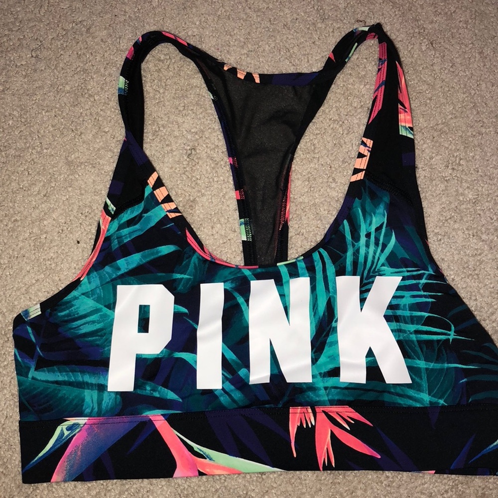 VS PINK Ultimate Push-up Sports Bra